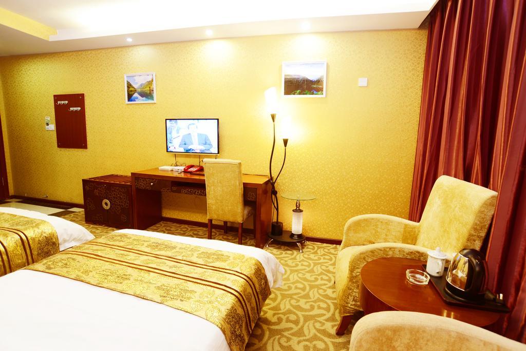 Jiuxiang Hotel Jiuzhaigou Cameră foto